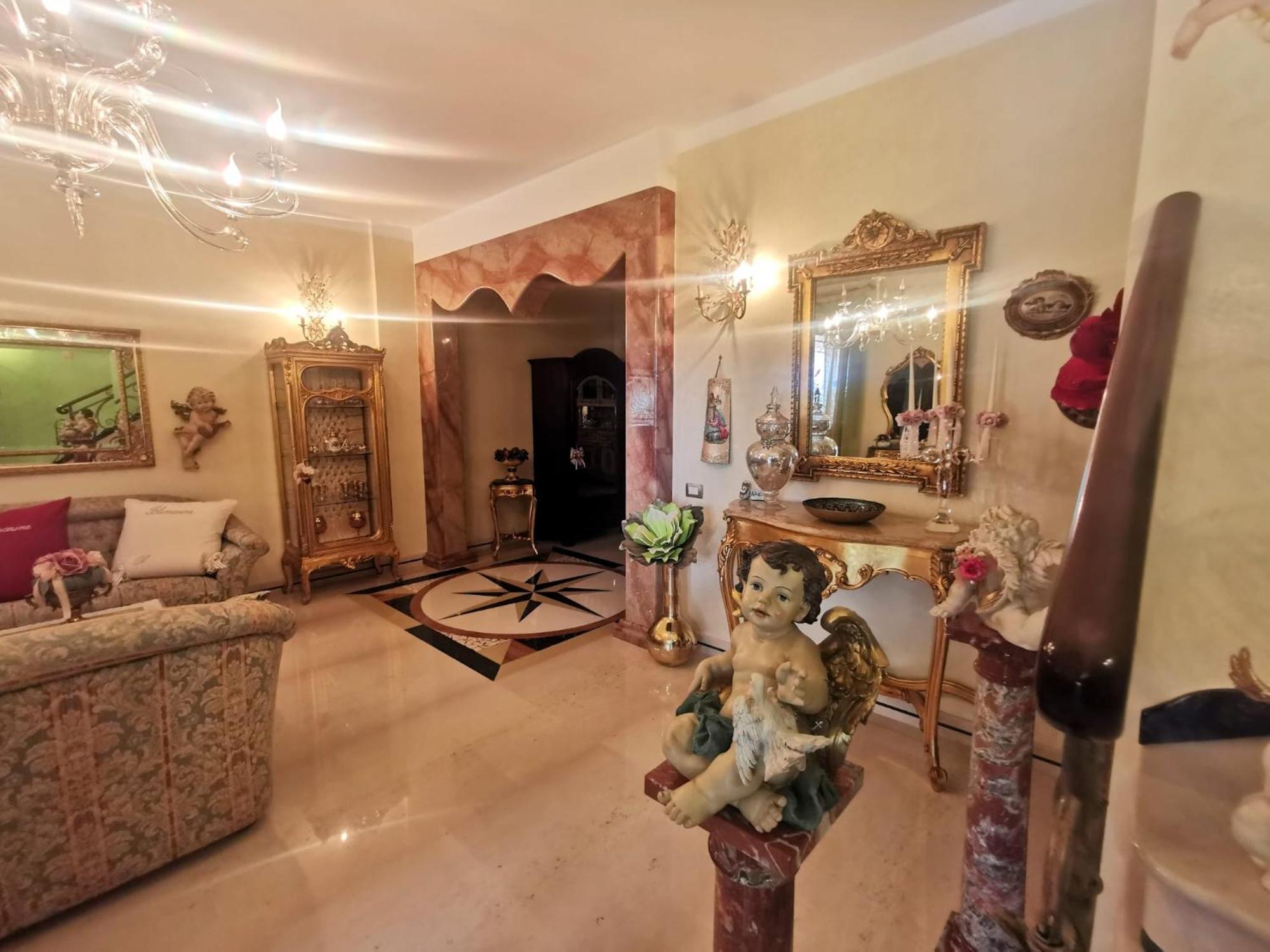 Queen's Luxurious House Gallipoli Extérieur photo